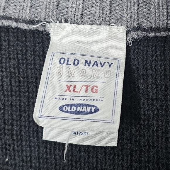 Men's Long-sleeved Pullover Heavyweight Knit Sweater, Black, XL, Old Navy - Picture 6 of 12